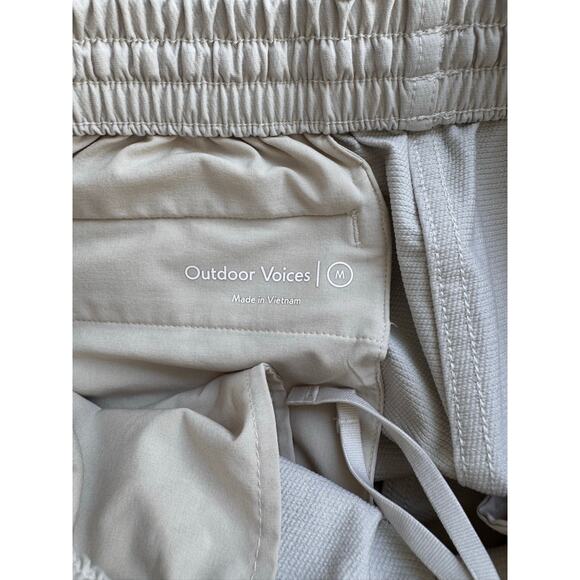 Outdoor Voices Rectrek Pant Cropped Workout Casual Athleisure Cream White Size M - Picture 8 of 8